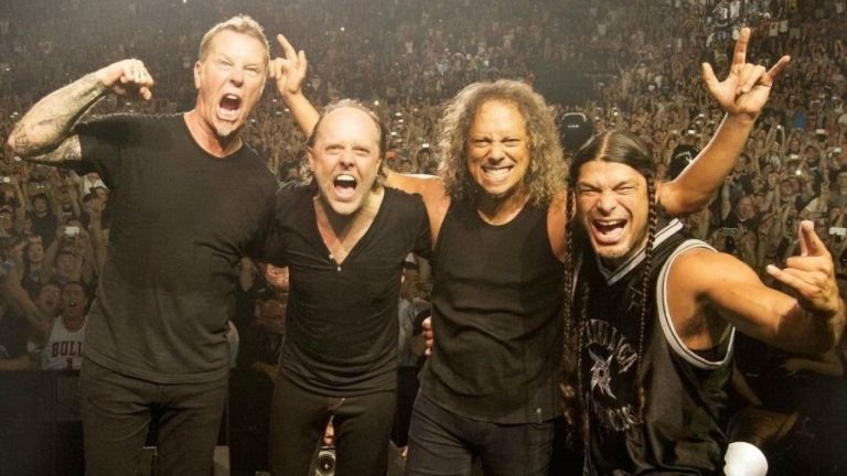 ¡Sosafe en llamas!  Vecinos reclamaron por fuerte ruido durante prueba de sonido de Metallica en Club Hípico
