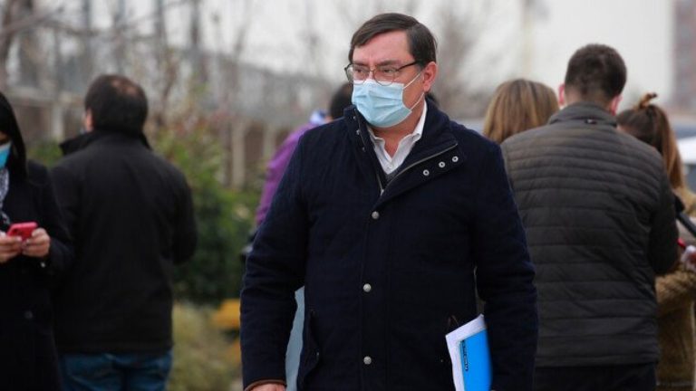 Contraloría abrió sumario contra Felipe Guevara por utilizar fondos municipales en campaña