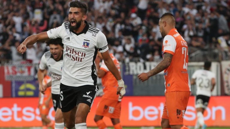 Colo Colo superó a Cobresal en Macul y le da alcance a U Española en la cima del Torneo Nacional