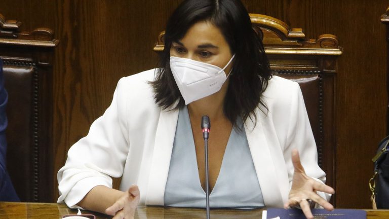 Fiscalía solicitó al Congreso facilitar audios en que ministra Siches emitió información errónea