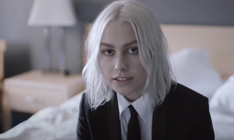 Phoebe Bridgers reveló que abortó recientemente: 