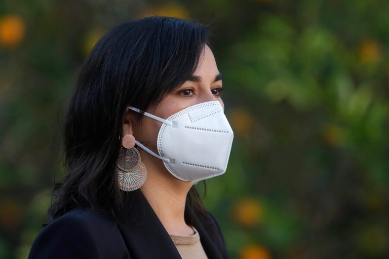 Siches y críticas al gabinete: 