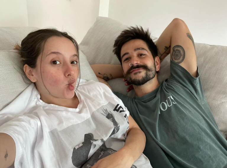 Evaluna y Camilo mostraron tierno video con su hija Índigo: Detalle de los pañales sacó comentarios