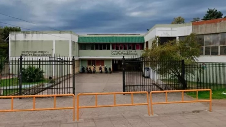 Profesora descubrió a niño de 10 años portando cocaína en pleno recreo en colegio de Argentina