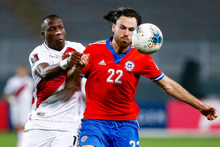 Federación Peruana y denuncia de Chile contra Byron Castillo: “Podría ser que nos termine favoreciendo”