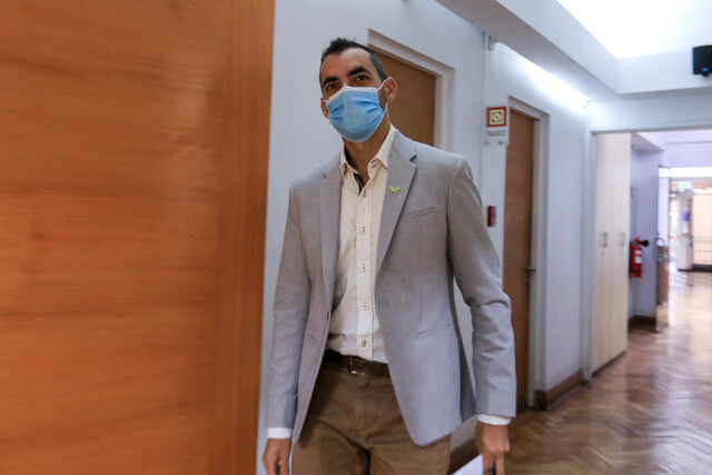 El lapsus del subsecretario de Salud Pública y el uso de lenguaje inclusivo: 