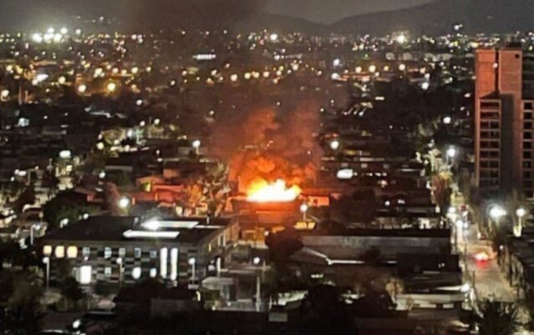 Incendio se registra en Estación Central: Afectó a 4 viviendas