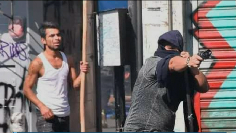 Tres personas heridas a bala: Un colombiano y un venezolano fueron detenidos por disparos en marcha