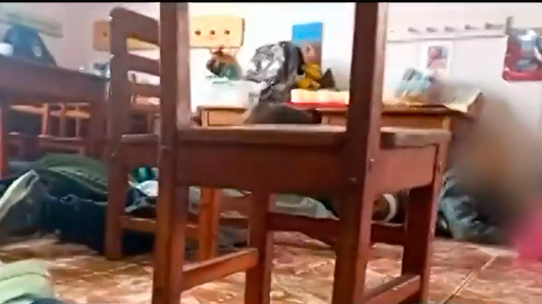 Parvularias cantan para distraerlos: Niños y niñas de jardín infantil debieron esconderse para evitar balacera