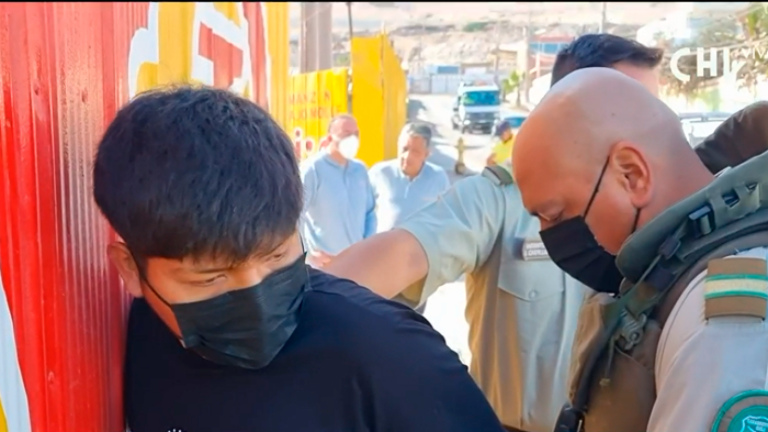 Intimidaron a corresponsal del matinal: Detienen a estudiantes armados que amenazaron a directora