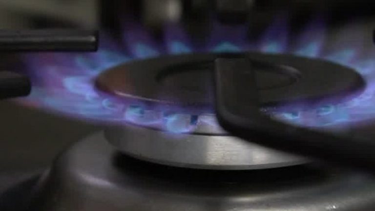 Reportaje de Daniel Matamala que denuncia a Metrogas por cobros abusivos ha causado revuelo