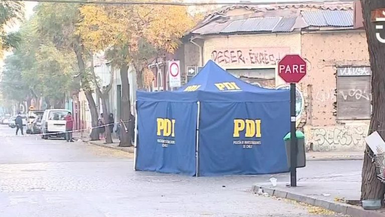 Balacera dejó a una mujer fallecida y dos hombres heridos: El ataque fue desde un automóvil