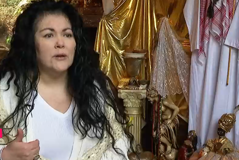 Ofrecen amarres y otros rituales: Suplantan identidad de reconocida médium Katara para estafar