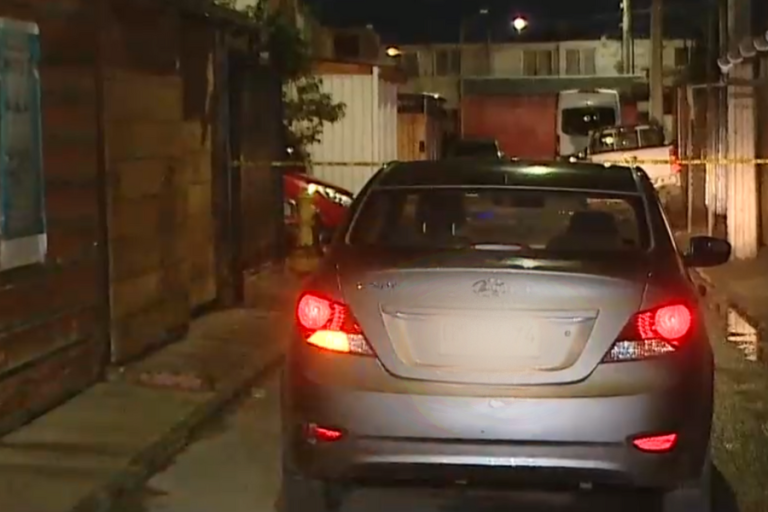 Chofer de aplicación repelió asalto a disparos en Renca: Es sargento del Ejército y usó su arma personal