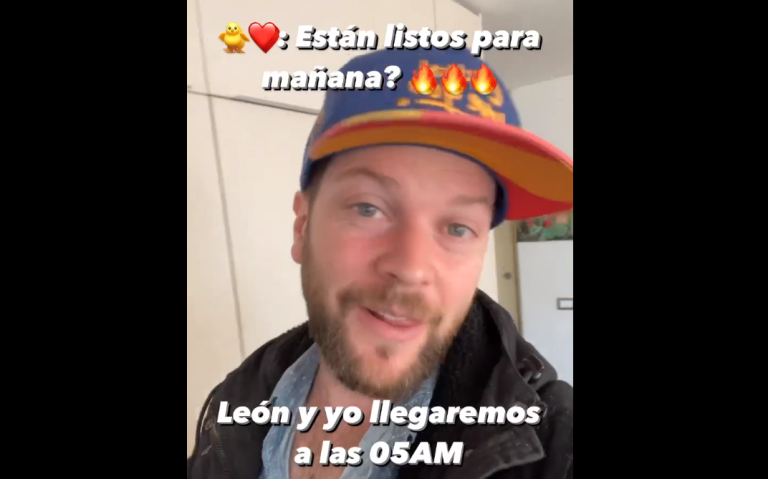 Hay personas acampando: Inauguración de local en Las Condes ofrece un año de sándwich gratis