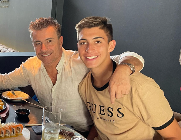 Fernando Solabarrieta publicó emotiva despedida a su hijo Iñaki por viaje a España