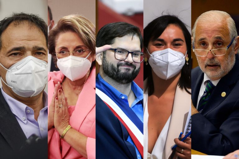 Sin la presencia de ex autoridades: Los invitados al salón de honor para la entrega de propuesta constitucional