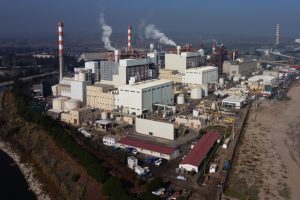 Columna de Alejandro Sepúlveda: En el “Chernobyl” chileno se cierran las escuelas, pero no las industrias