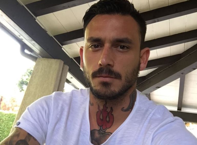 Mauricio Pinilla responde a críticas por defender uso de armas: 