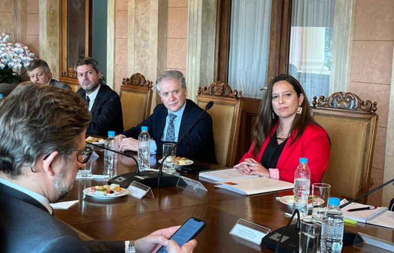 Ministra del Deporte se reunió con pares latinoamericanos para levantar candidatura al Mundial 2030