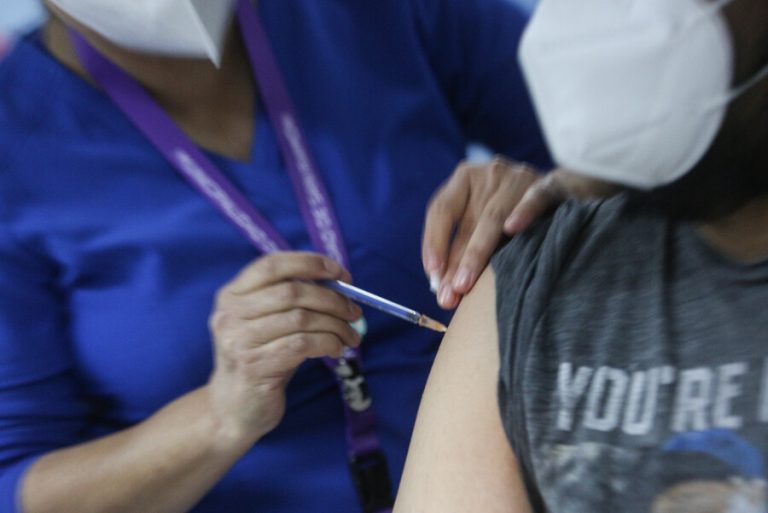 De rezagados a cuarta dosis: ¿Cuál es el calendario de vacunación para la semana del 20 al 26 de junio?