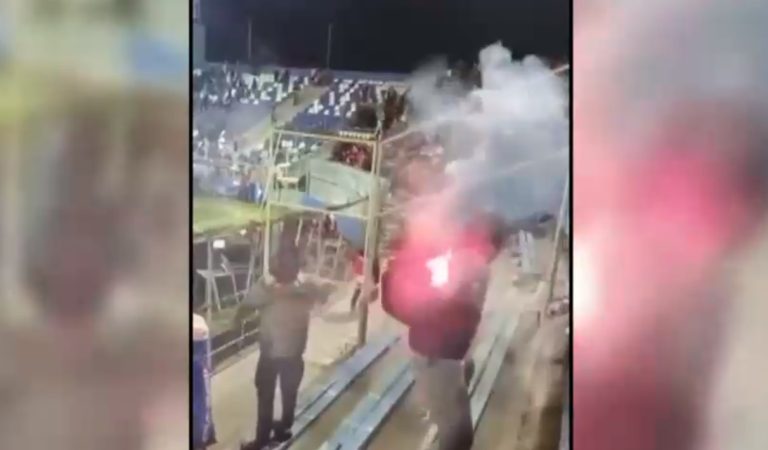 Es menor de edad: Fiscalía identifica a hincha de la UC que lanzó bengala a niño fanático de Flamengo