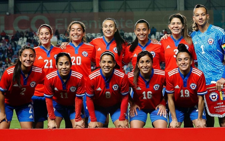 Con Endler, Guerrero y Lara: Esta es la nómina de La Roja femenina para la Copa América