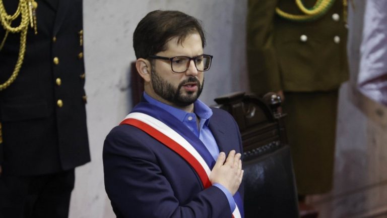 Pensiones, eutanasia, fin al CAE, seguridad: Algunos ejes de la Cuenta Pública de Gabriel Boric