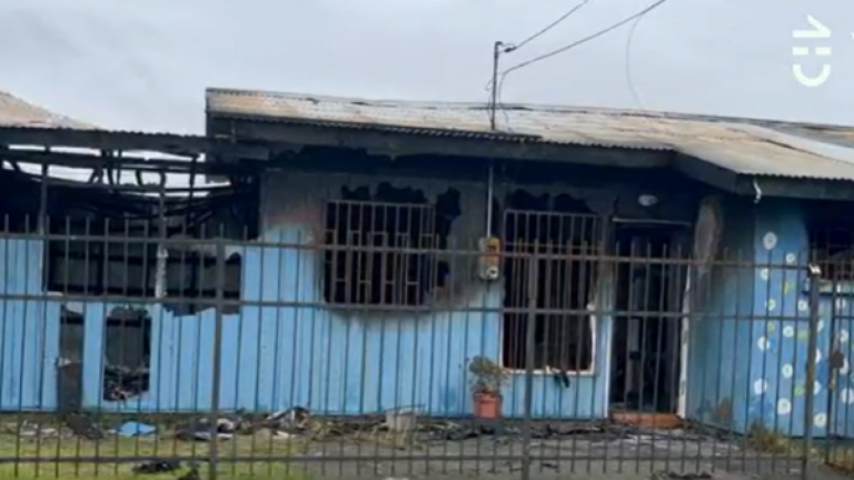 Femicidio frustrado: Joven de 16 años terminó con el 44% de su cuerpo quemado