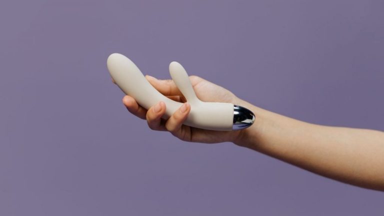 ¡Por temas de salud! Doctores aseguran que se deben recetar vibradores a todas las mujeres de forma gratuita