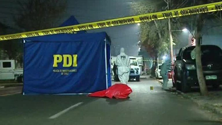 En Barrio Franklin: Por presunto ajuste de cuentas hombre murió apuñalado mientras comía en restaurante