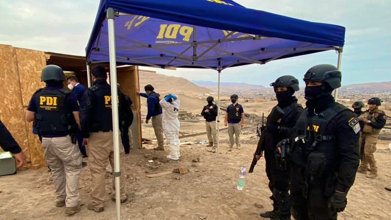 Desarticulan célula del Tren de Aragua en Arica: PDI encontró un cadáver enterrado en un vertedero