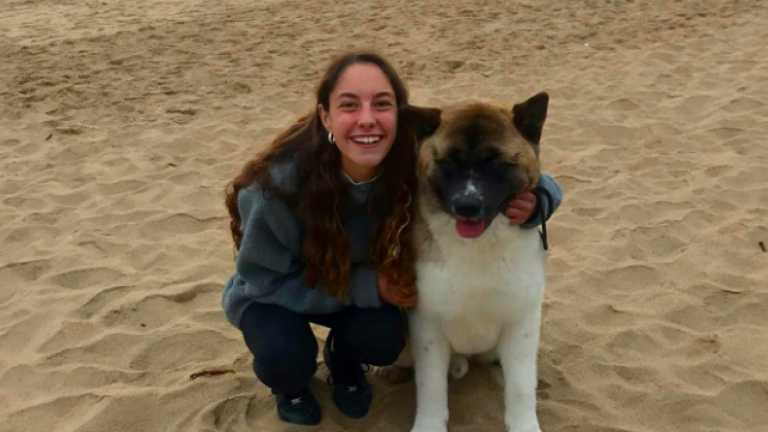 “Se le notaba una sonrisa”: Familia denuncia que vecino mató a su perro y los amenazó con disparos