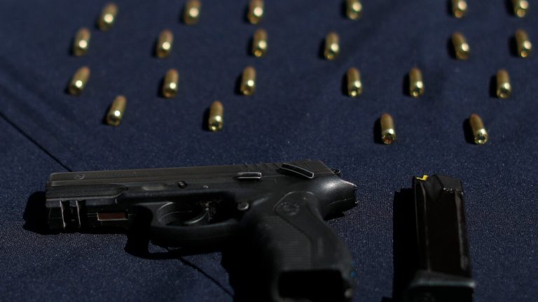 Alerta por robo de armas en recintos de las Fuerzas Armadas: Militares confesaron