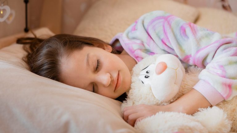 ¿Qué es la melatonina y por qué puede causar intoxicación?