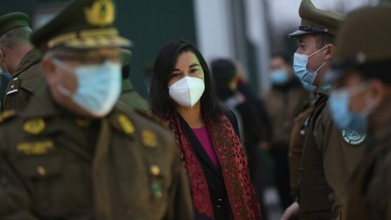 Ministra Izkia Siches anunció reforzamiento policial en la Región Metropolitana