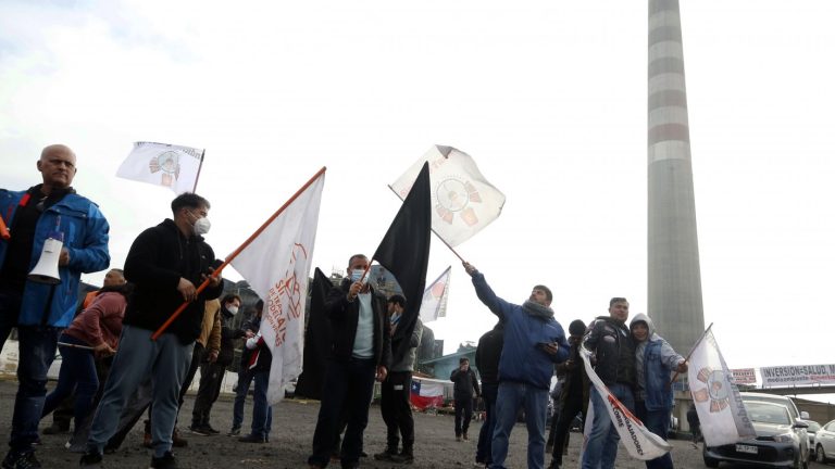 Paro nacional de trabajadores del cobre comenzará este miércoles tras cierre de Codelco Ventanas
