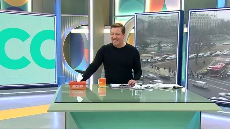 “Seguimos en Contigo Julio César Rodríguez”: La broma de JC en alusión al “Gabinete Irina Karamanos” que aproblema al Ejecutivo