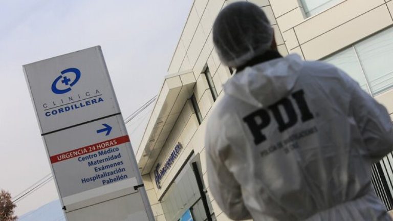 Acusó maltrato de su jefatura y de Pola Álvarez: Ex funcionaria detenida por ataque a enfermera escribió carta acusando abuso laboral