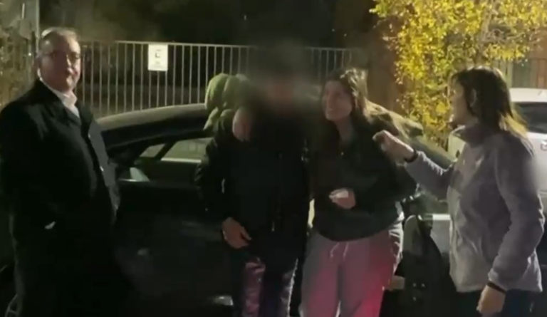 El emotivo reencuentro de enfermera con su familia: Estuvo 4 días internada tras ataque