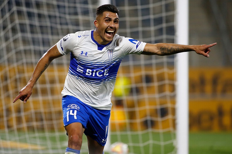 La pieza que le faltaba a Holan: Universidad Católica confirma el regreso de César Pinares