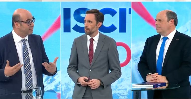 Álvarez versus Atria: Cómo ven los ex convencionales los ejes de la propuesta de nueva Constitución