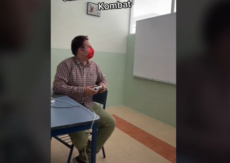 ¿Retarías a tu profesor? Docente y alumnos se miden en videojuegos y apuestan calificaciones