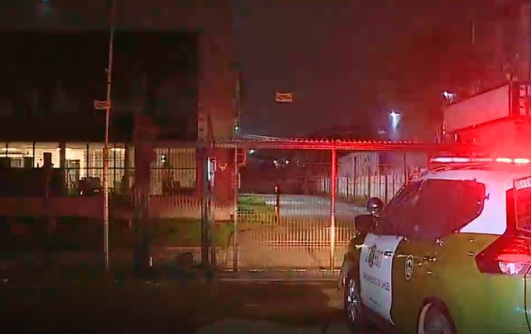 Cuatro detenidos tras frustrado robo en Quilicura: Sujetos saltaron muro de 8 metros para huir