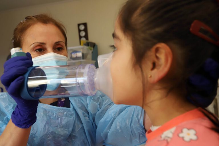 Alerta con los virus: Expertos entregan tips para evitar enfermedades respiratorias