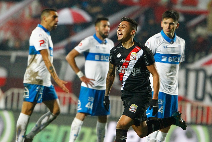 “Nunca hablé del pentacampeonato”: Holan aterriza las expectativas tras la farra de la UC ante Curicó