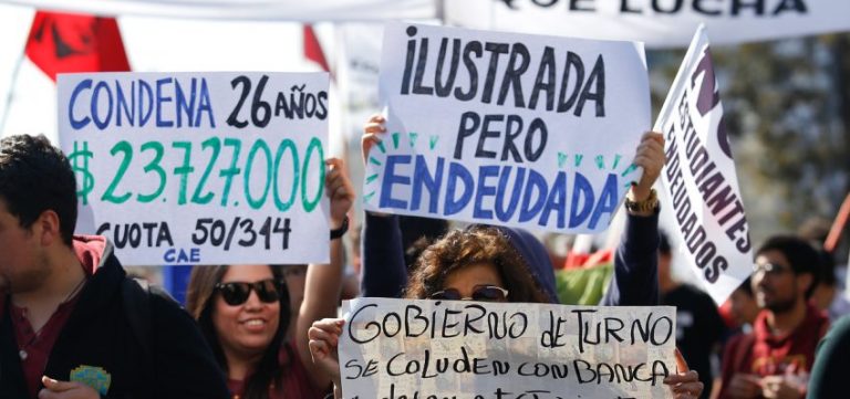 Por ingreso y género: La radiografía de los deudores del CAE