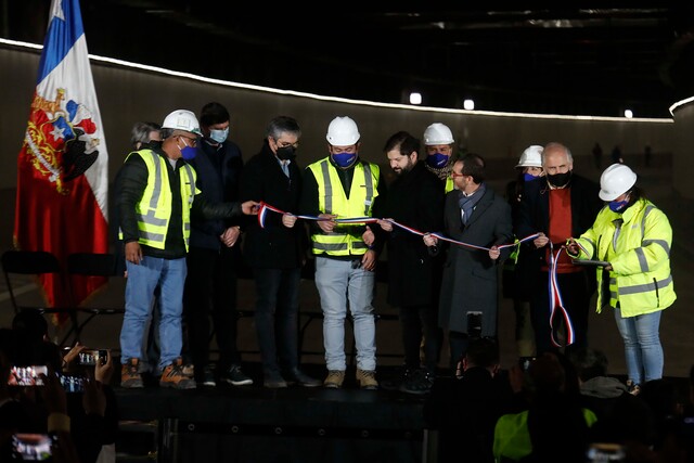 Presidente Boric inauguró autopista Vespucio Oriente: Podría acortar trayectos hasta en 30 minutos