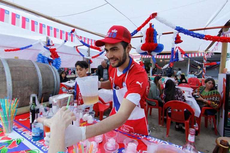Feriado de Fiestas Patrias: ¿El viernes 16 o el martes 20 de septiembre?