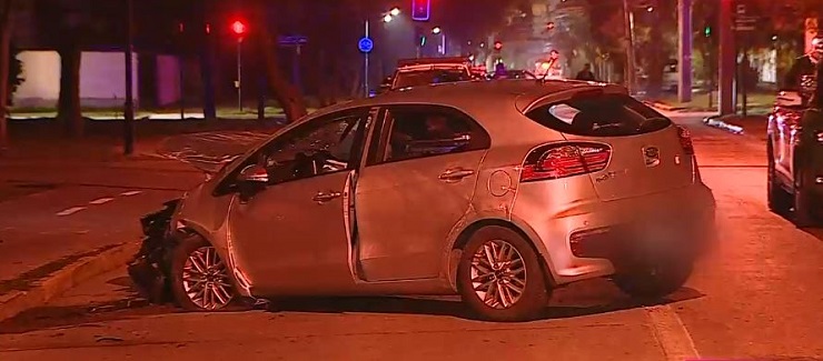 Carabinero en retiro fue apuñalado tras frustrar encerrona en Ñuñoa: Se desvaneció y chocó contra un poste